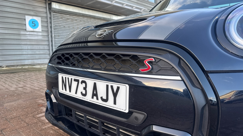 MINI Hatchback 2.0 Cooper S Exclusive Premium Plus 3dr Auto Petrol Hatchback